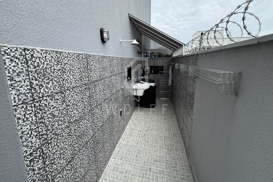 JD1428 - Apartamento Semi-mobiliado com Ótimo Padrão de Acabamento
