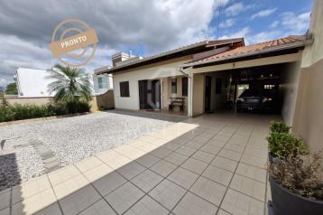 JD1430 - Casa Mobiliada com Amplo Espaço de Terreno