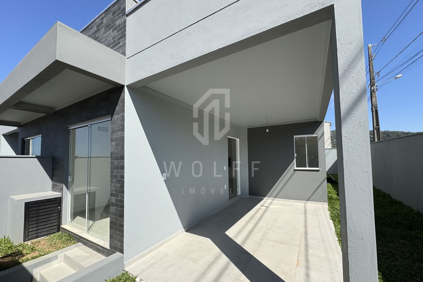 JD1432 - Casas Geminadas com 02 dormitórios