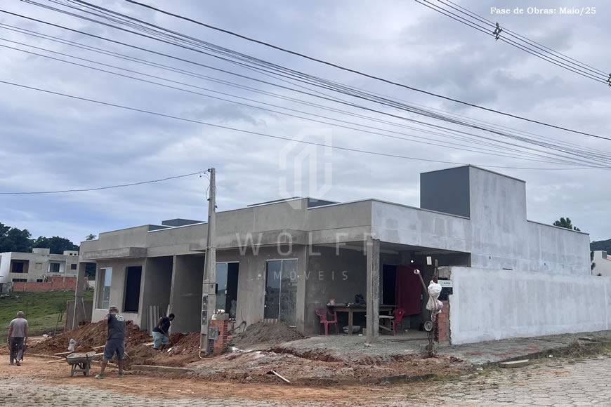 JD1432 - Casas Geminadas com 02 dormitórios