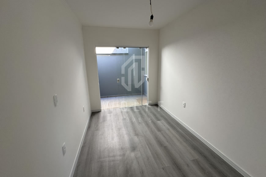 JD1432 - Casas Geminadas com 02 dormitórios