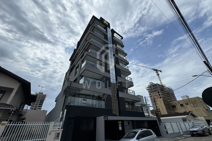 JD1437 - Apartamento com Excelente Localização