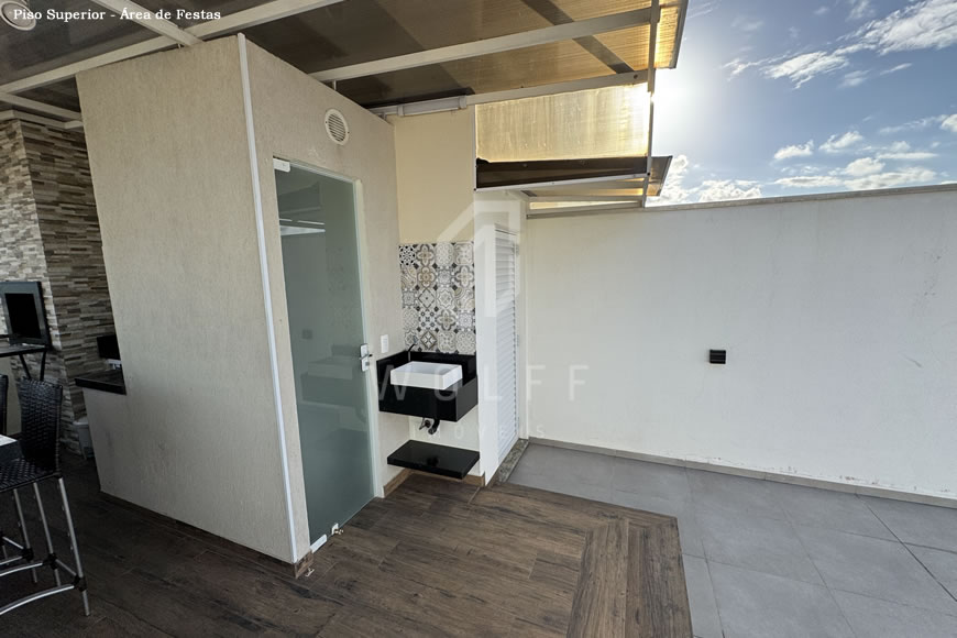 JD1474 - Apartamento Duplex Semi-mobiliado