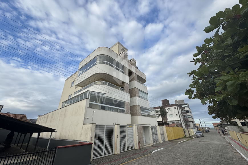 JD1474 - Apartamento Duplex Semi-mobiliado