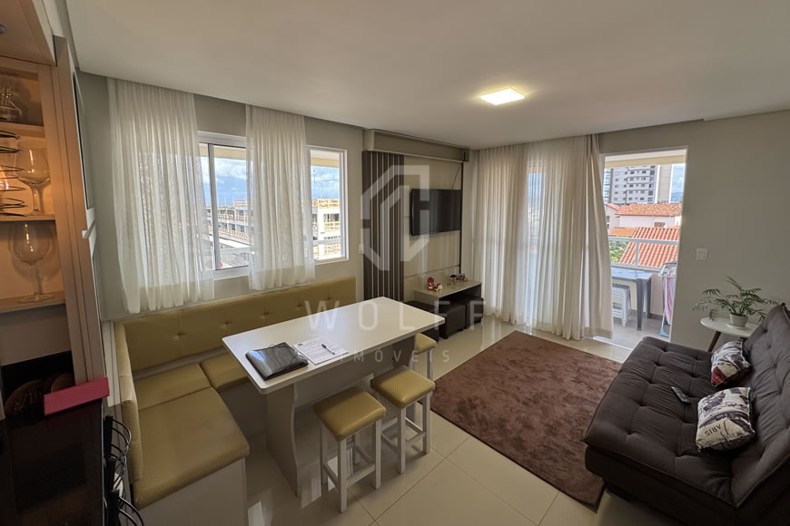 JD1474 - Apartamento Duplex Semi-mobiliado