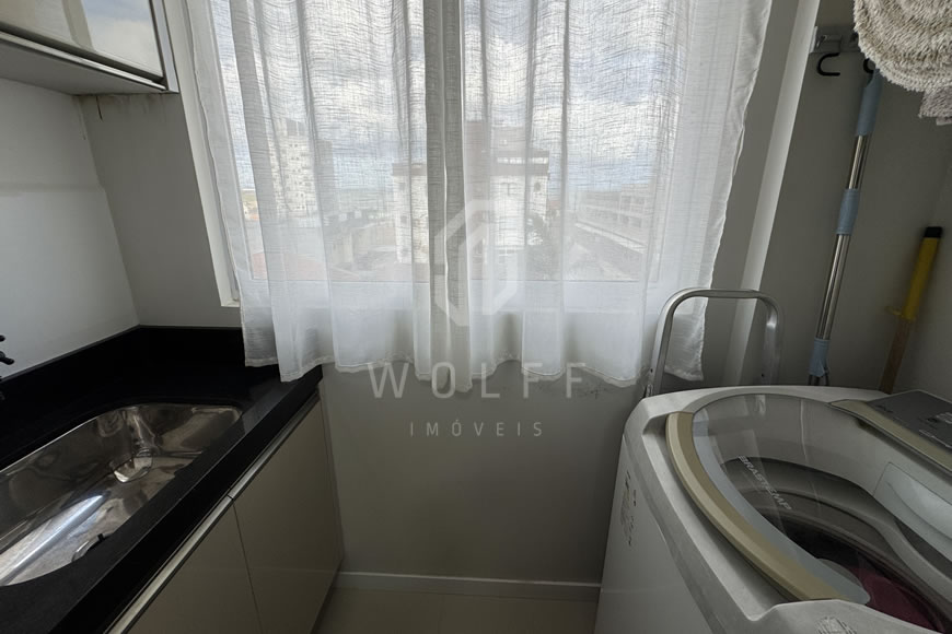 JD1474 - Apartamento Duplex Semi-mobiliado