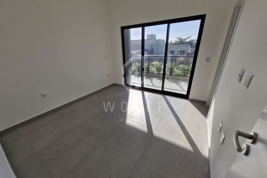 JD1483 - Sobrado Geminado com Acabamento de Qualidade