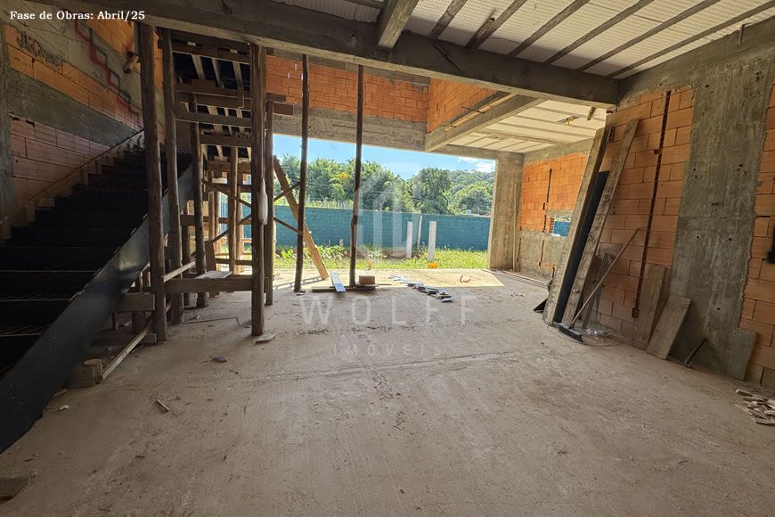 JD1524 - Sobrado em Condomínio Fechado de Alto Padrão