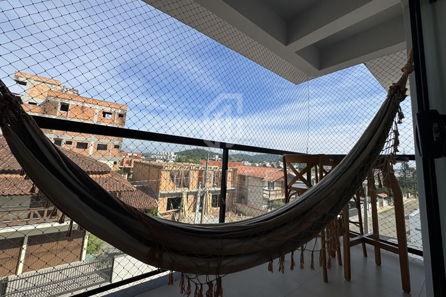 JD1535 - Apartamento Semi-mobiliado a alguns passos da Praia