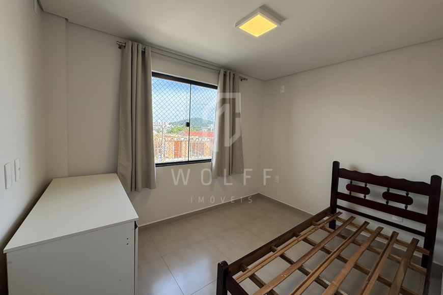 JD1535 - Apartamento Semi-mobiliado a alguns passos da Praia