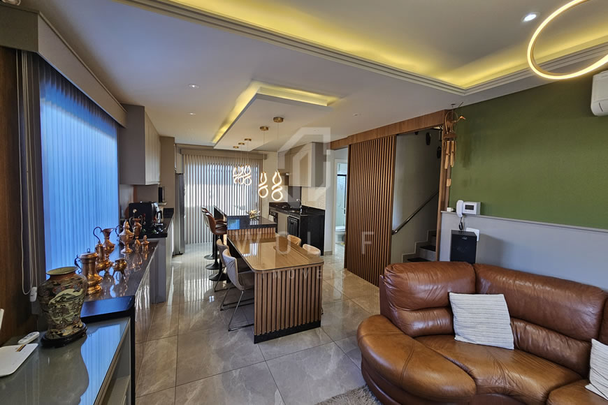 JD1540 - Sobrado Geminado Mobiliado e com Piscina