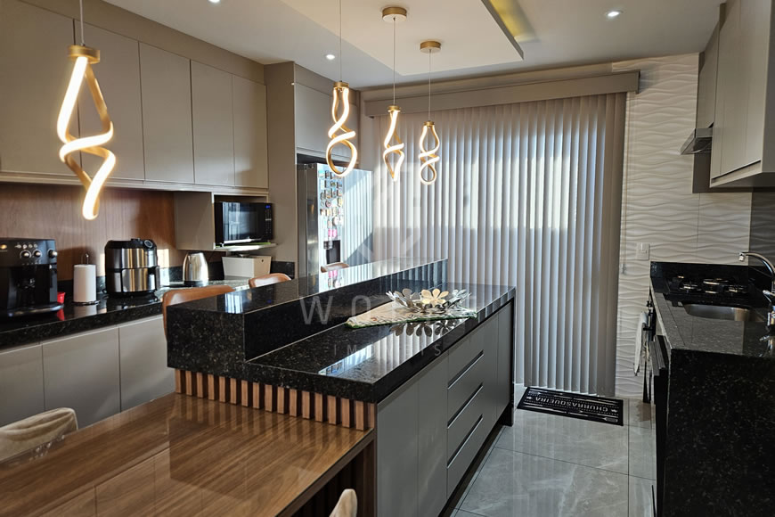 JD1540 - Sobrado Geminado Mobiliado e com Piscina