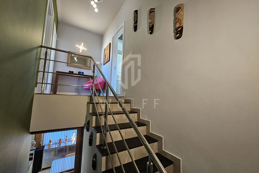 JD1540 - Sobrado Geminado Mobiliado e com Piscina