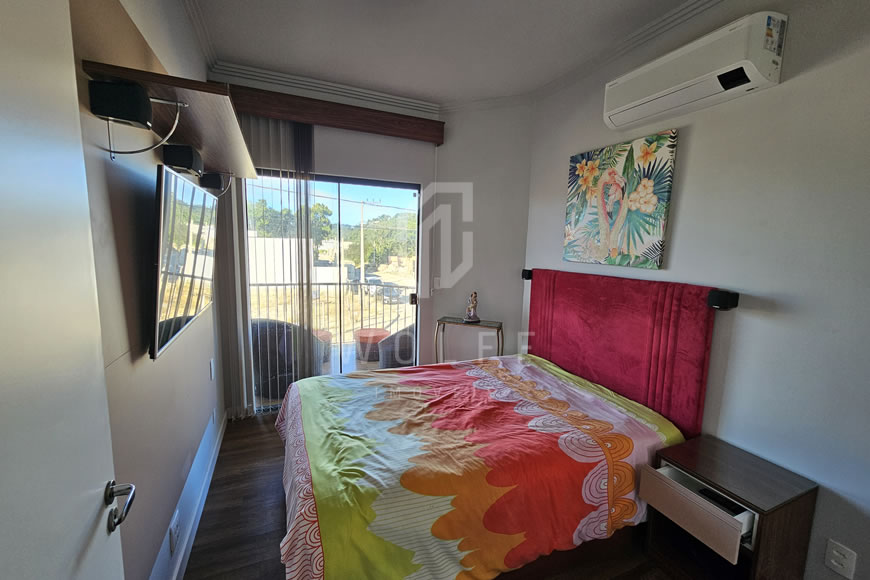 JD1540 - Sobrado Geminado Mobiliado e com Piscina