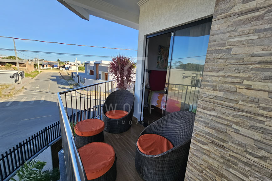 JD1540 - Sobrado Geminado Mobiliado e com Piscina