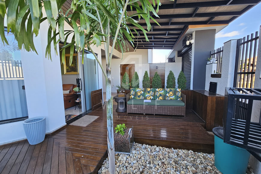 JD1540 - Sobrado Geminado Mobiliado e com Piscina