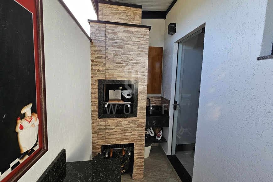 JD1540 - Sobrado Geminado Mobiliado e com Piscina