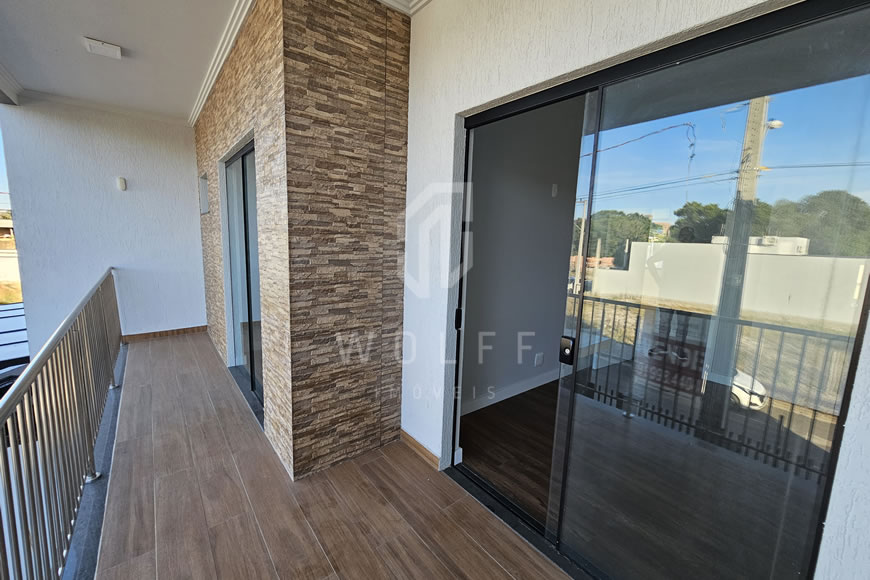 JD1546 - Sobrado Geminado com 03 suítes no Bairro Itajuba