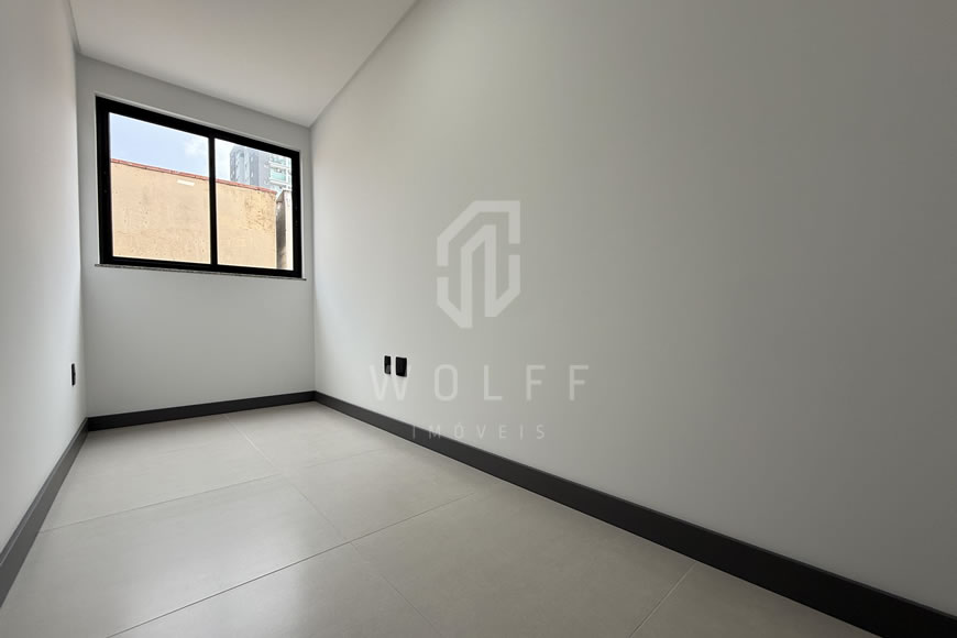 JD1552 - Sobrado Geminado a apenas 70m da Praia