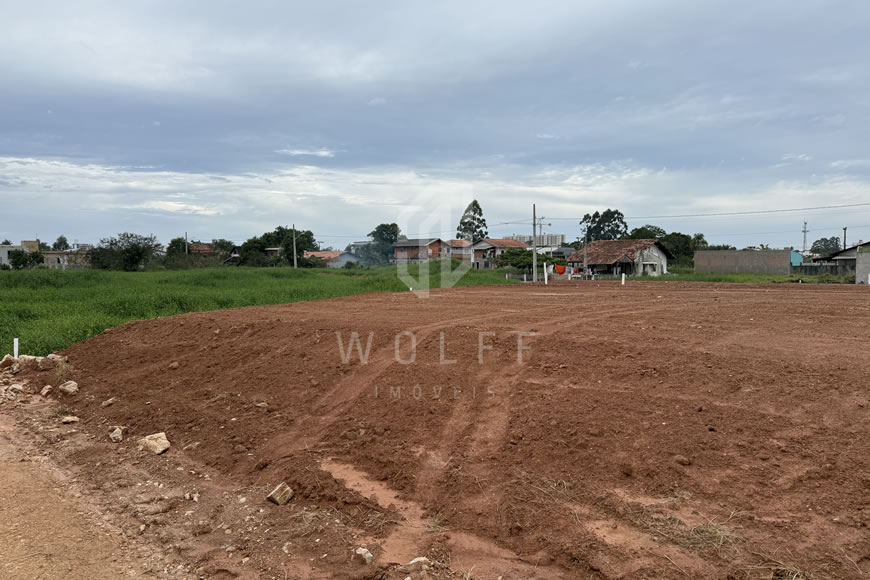 JD1553 - Oportunidade: Terrenos na Praia do Grant em Itajuba