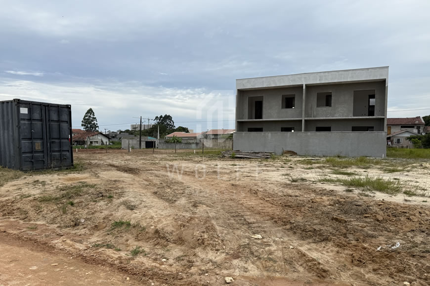 JD1553 - Oportunidade: Terrenos na Praia do Grant em Itajuba