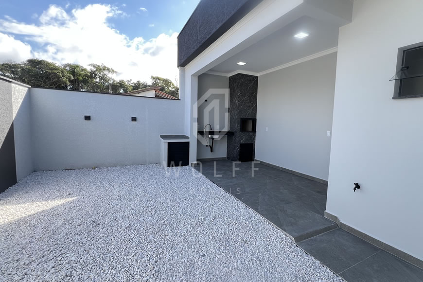 JD1560 - Casas Geminadas com Ótimo Padrão de Acabamento