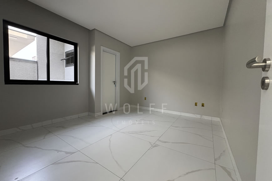 JD1567 - Casa Geminada com Projeto Diferenciado
