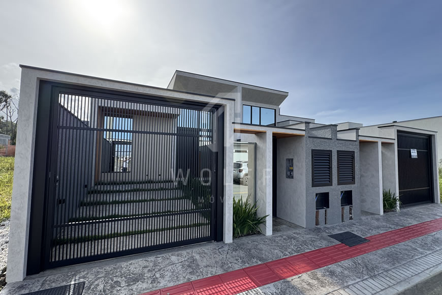 JD1569 - Casa Geminada Moderna de 03 dormitórios