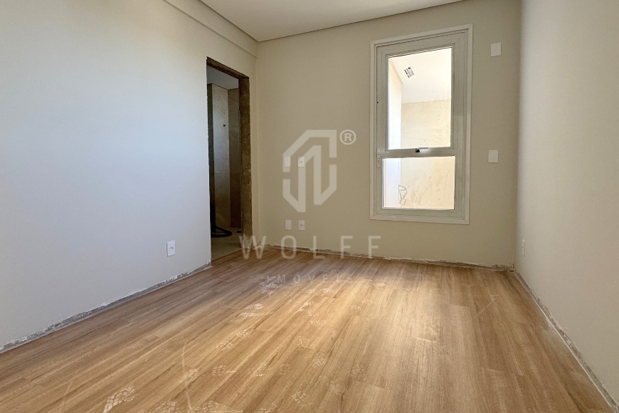 JD1576 - Apartamentos a 50 metros do Mar com 3 suítes