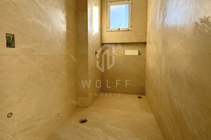 JD1576 - Apartamentos a 50 metros do Mar com 3 suítes