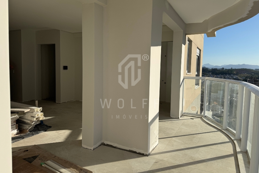 JD1576 - Apartamentos a 50 metros do Mar com 3 suítes