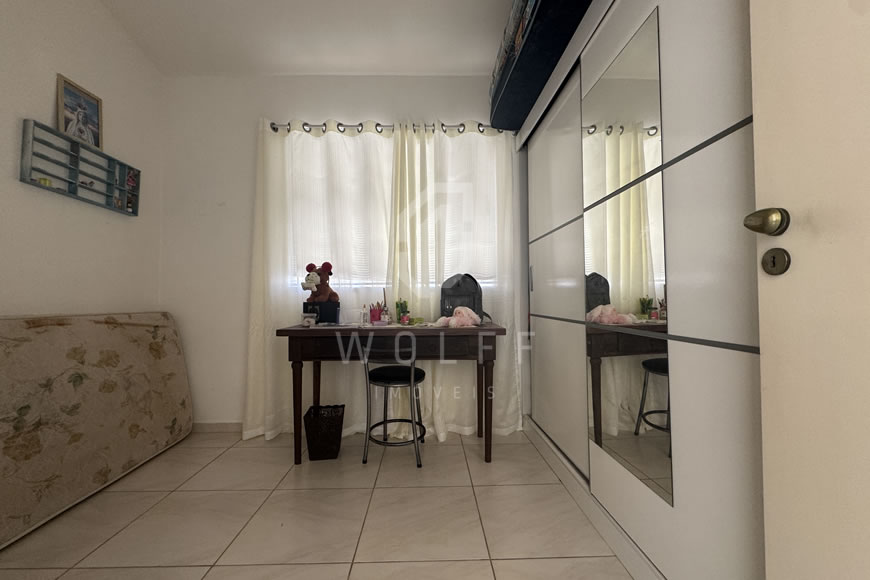 JD1578 - Sobrado com Excelente Localização a apenas 200m da Praia