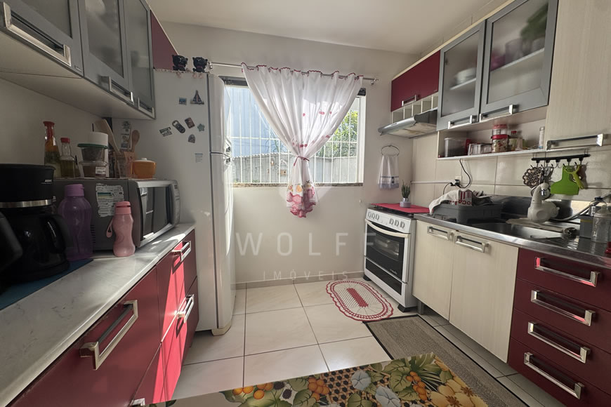 JD1578 - Sobrado com Excelente Localização a apenas 200m da Praia