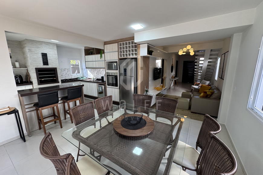 JD1583 - Casa com dois Pavimentos semimobiliado 