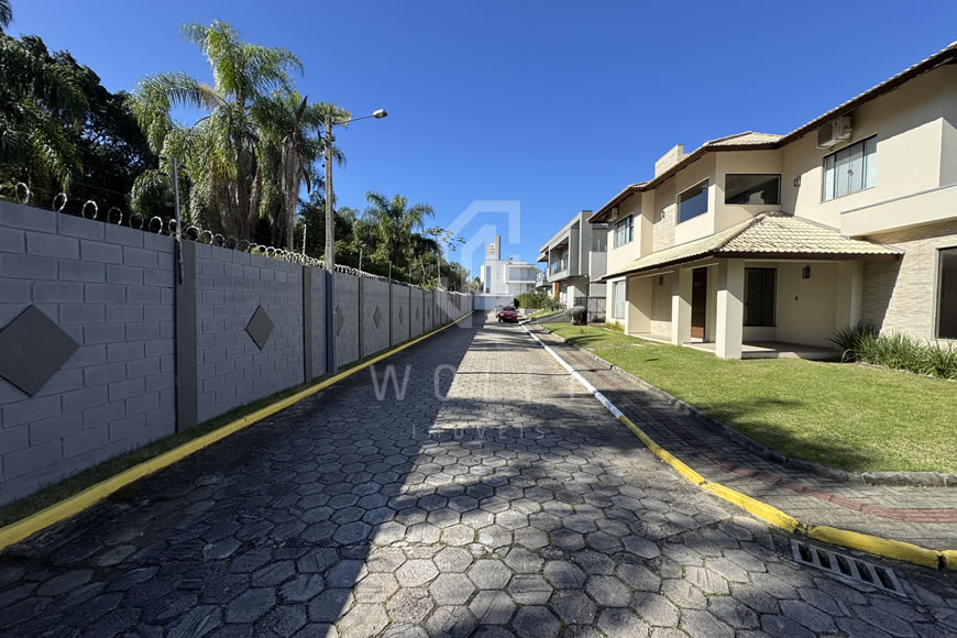 JD1583 - Casa com dois Pavimentos semimobiliado 