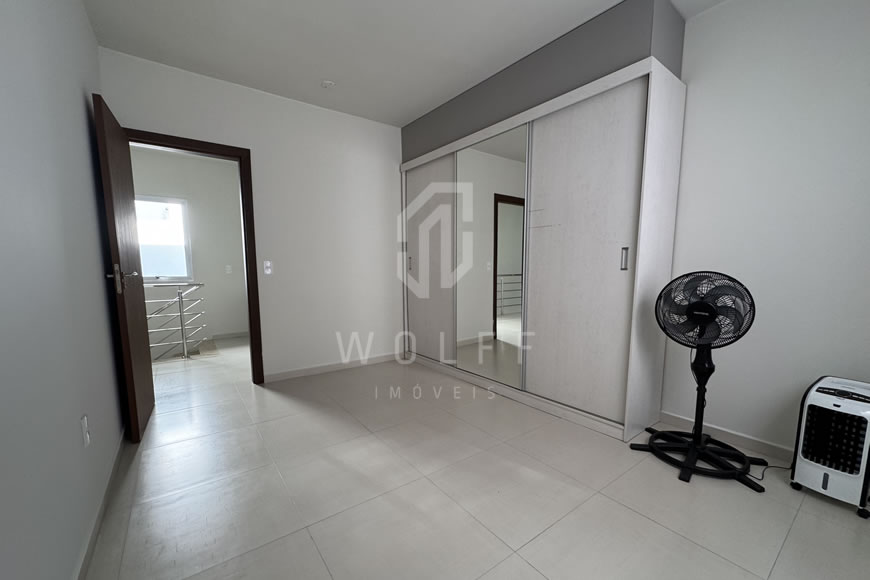 JD1583 - Casa com dois Pavimentos semimobiliado 