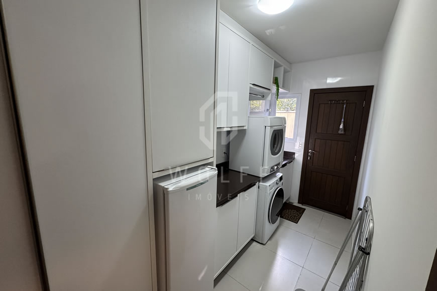 JD1583 - Casa com dois Pavimentos semimobiliado 