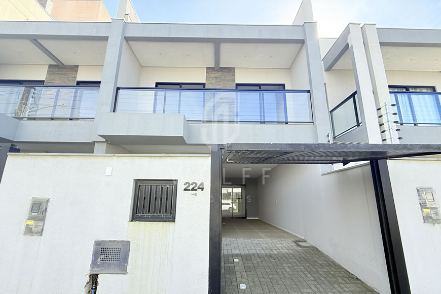 JD1585 - Sobrado Geminado com 03 dormitórios