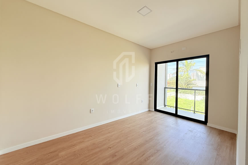 JD1585 - Sobrado Geminado com 03 dormitórios