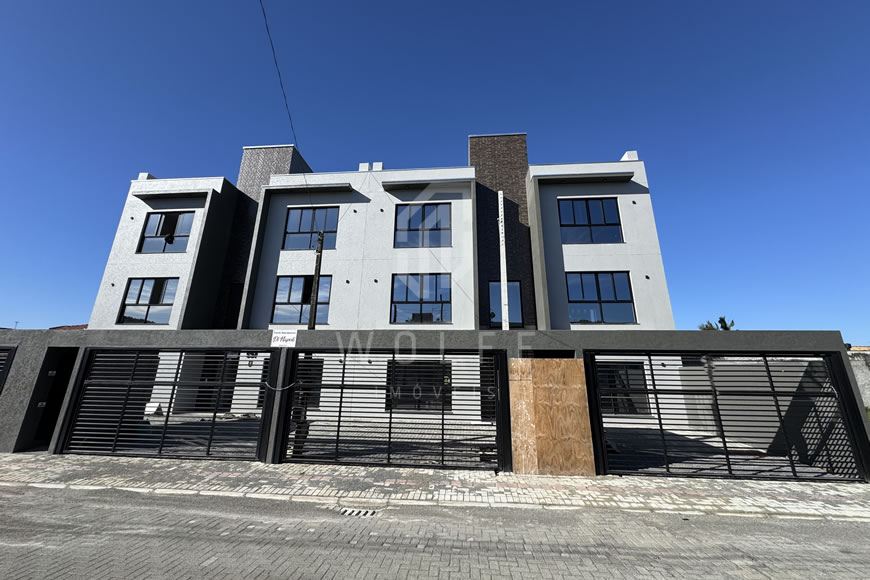 JD1593 - Apartamento Duplex com 03 dormitórios