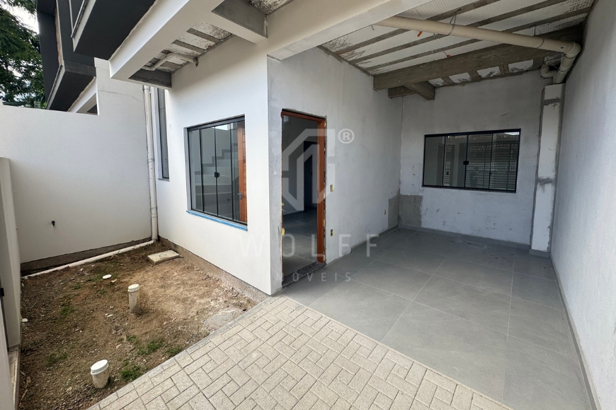 JD1594 - Sobrado de Alto Padrão no Centro