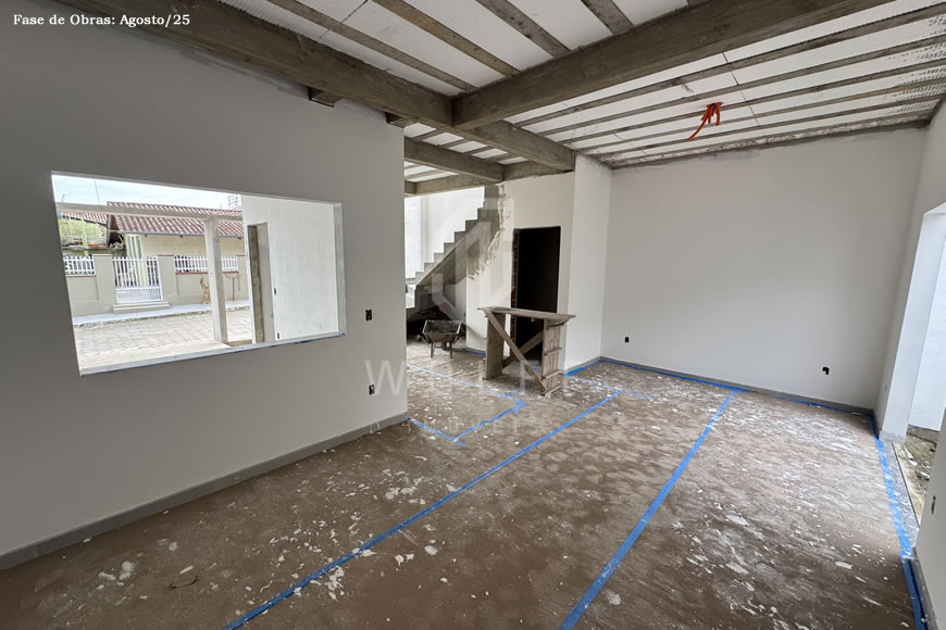 JD1594 - Sobrado Geminado de Alto Padrão no Centro