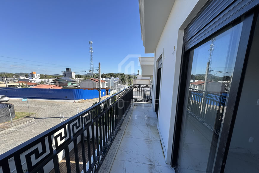 JD1597 - Sobrado Moderno Estilo Neoclássico