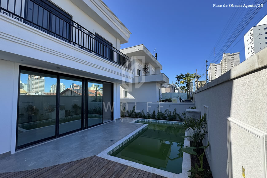 JD1597 - Sobrado Moderno Estilo Neoclássico