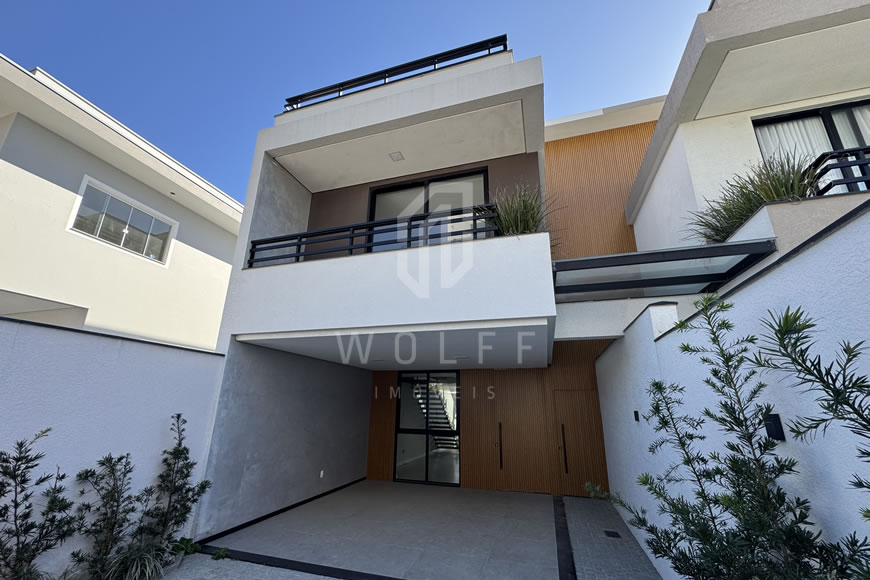 JD1599 - Sobrado Triplex com Linda Vista Mar