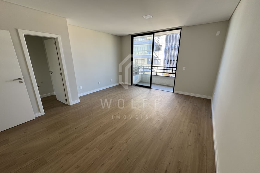 JD1599 - Sobrado Triplex com Linda Vista Mar