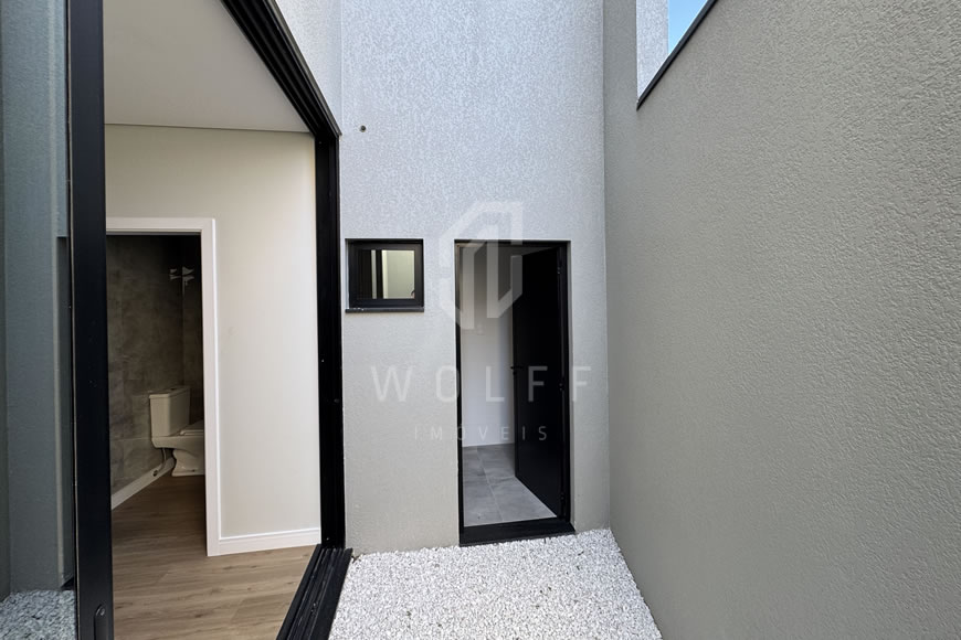 JD1600 - Sobrado Triplex com Hidromassagem e Vista Mar