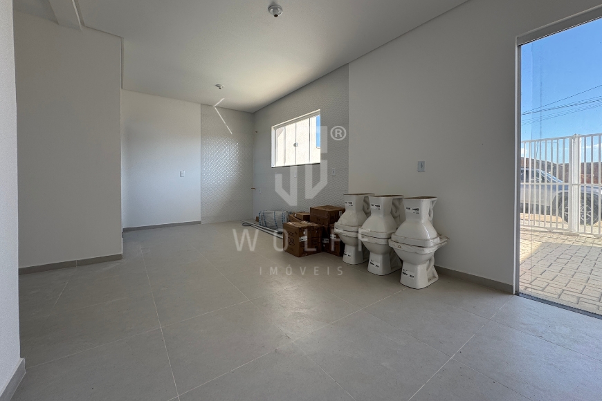 JD1603 - Sobrado com Piscina e 02 suítes em Itajuba
