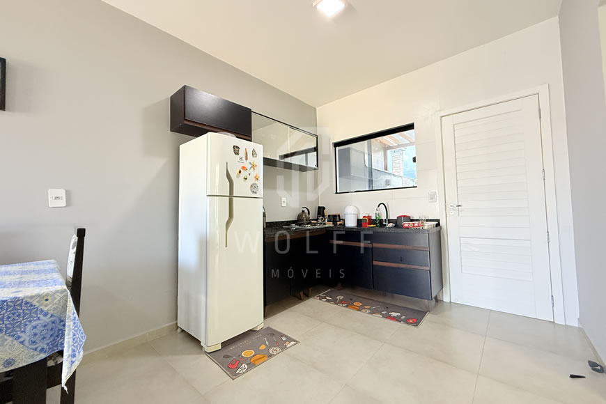 JD1604 - Casa Semimobiliada com Espaço de Festas nos Fundos