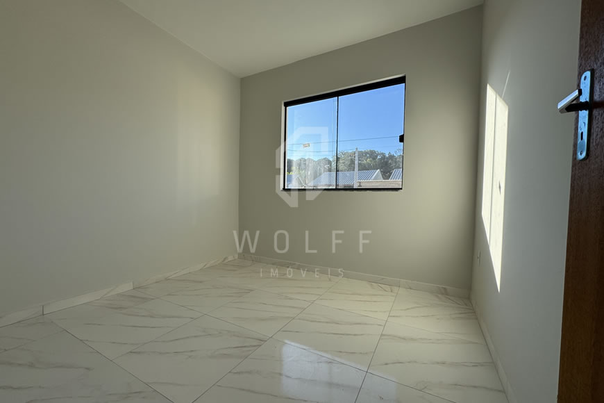 JD1605 - Casa Térrea com Amplo Espaço de Terreno